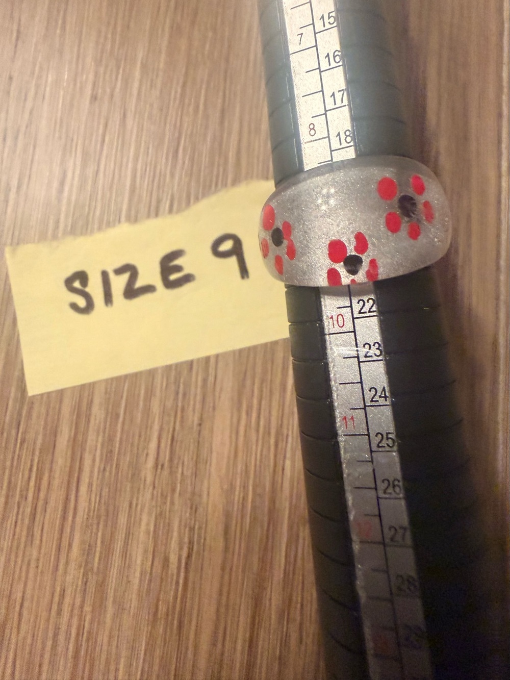 Silver Resin Ring with Red and Black Floral Accents - Size 9